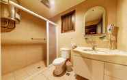 Toilet Kamar 6 King Lam No 110 Bed & Breakfasts