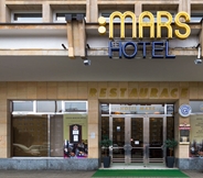 Lainnya 3 Hotel Mars