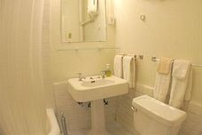 In-room Bathroom Guest House Off Park