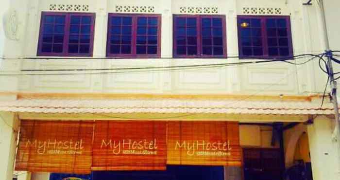 Exterior My Hostel at Muntri