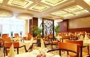Kamar Tidur 6 Howard Johnson Business Club Hotel Shanghai
