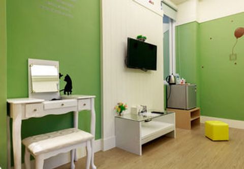 Kamar Tidur Hikyo B and B