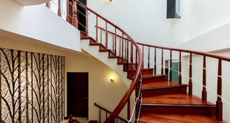 Lobi 2 Hikyo B and B