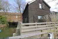 Bedroom The Boathouse