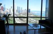 Nearby View and Attractions 6 Steps To Everything Michigan Ave 42 43