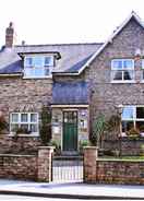 EXTERIOR_BUILDING Pinfold Cottage