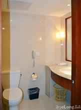 Toilet Kamar Nanjing T.S.Haoting Hotel