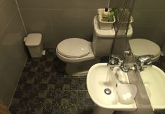 Others 6 Backpackers INSIDE - Hostel