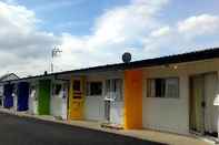 Lainnya Rainbow Motel