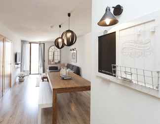 Bangunan 2 Happy Apartments Barcelona