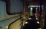 Lainnya 5 Atsugi Capsule Hotel