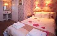 Kamar Tidur 3 Bootham City Centre Guest House