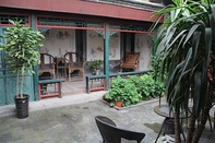 Phòng ngủ Courtyard 7