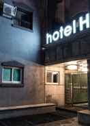 null Hub Hotel