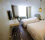 Bedroom 3 FX Hotel Zong Bu Ji Di Dian Beijing