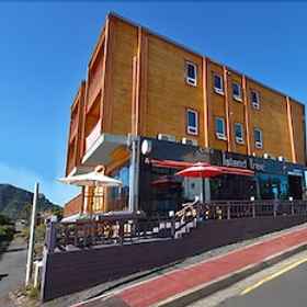 Island Tree 1, Hotel Yongmeori Coast