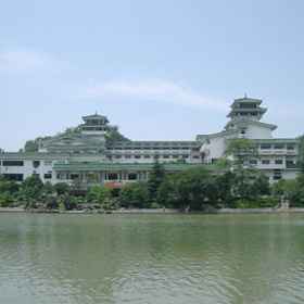 Park 1, Khách sạn Xiufeng Sub-district Office Central Square Community Workstation