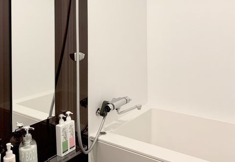 อื่นๆ SPARKY's House / House II