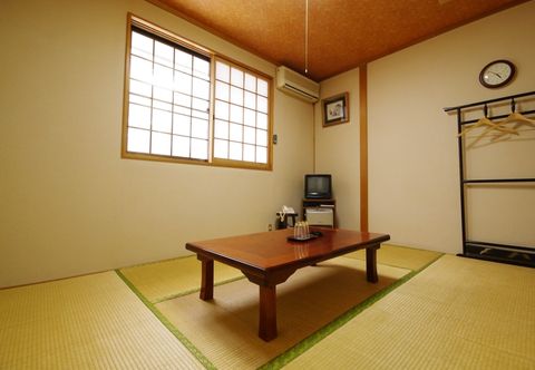 Others Wild Nature House Yama No Ie