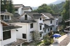 Exterior Flower Inn West Lake