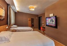 Bedroom 5 Flower Inn West Lake