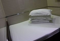 Lainnya 7 The Royal Palace Hotel