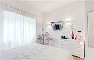 Kamar Tidur 3 Purple Home Vatican