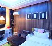In-room Bathroom 3 Six Star Motel Shenzhen Longgang