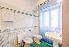 In-room Bathroom 6 Domus Cornelia B&B