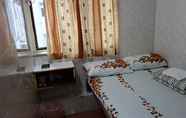 Kamar Tidur 3 New China Guest House