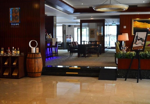 บาร์ คาเฟ่ และเลานจ์ Haiyatt Hotel Shanghai