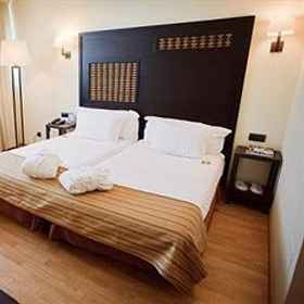 Silken Puerta Malaga 1, Hotel Almáchar