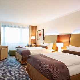 더블트리 바이 힐튼 베를린 쿠담 1, Asude Restaurant - Charlottenburg 호텔