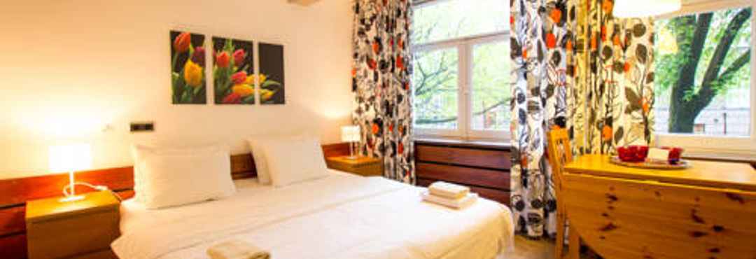 Bedroom Green Apple Holiday - Lijnbaansgracht