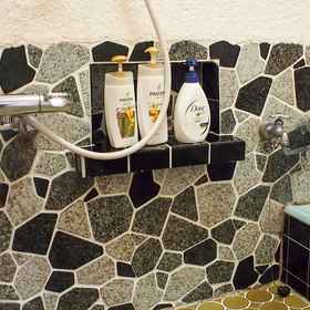 Shingu Guest House Sou1 , 飯店龟山市