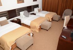 기타 4 Sandy Le Oriental Hotel
