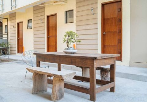 Others RedDoorz Plus @ Casa Lucia Sindalan San Fernando City Pampanga