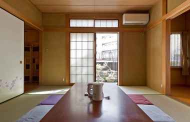 Others 2 Cozy Japanese House , over 200M2, max 30 ppl.