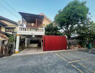 Others 2 BKK Lat Phrao Villa