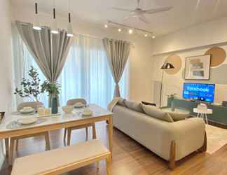 Others 2 UNA Serviced Apartment by manatidur