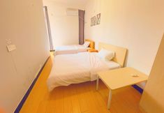 Others 4 The Western House