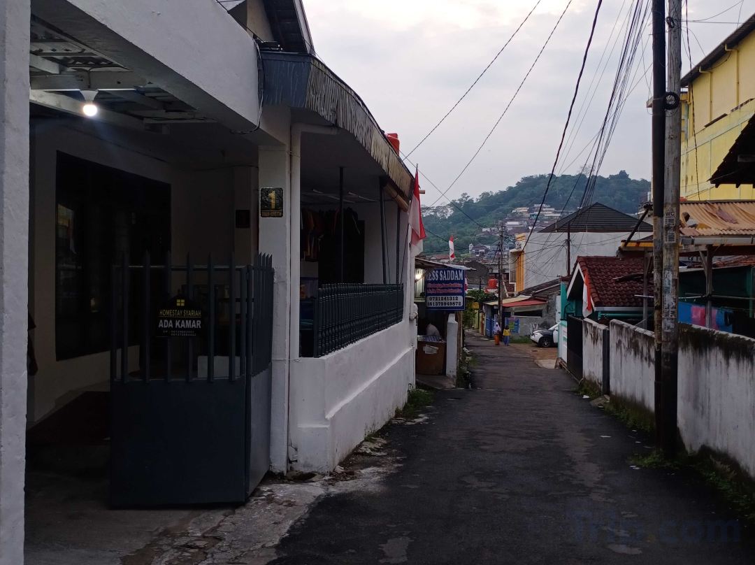 Hotel Exterior SPOT ON 91597 Sharie Homestay Syariah