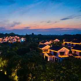 Hotel Exterior1Nanshan Bieyuan,义乌市飯店