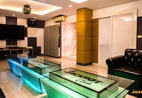 Others The M Grand Hotel