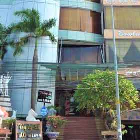 Hotel Exterior1Thang Loi Hotel by Zuzu,Bình Chuẩn Intersection飯店