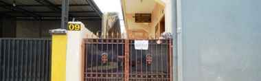 Others 3 OYO 93300 Homestay Puri Anggrek Syariah - Wage