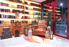 Others 3 James Joyce Coffetel (Tianjin Baodi District Government Jingdong First Group Branch)