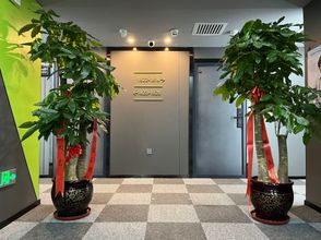 其他 4 Langchen E-Sports Hotel