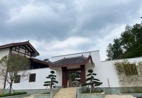 Others Yinjiang Yingmei Lake Hillside Hotel (Dashengdun Scenic Area Branch)
