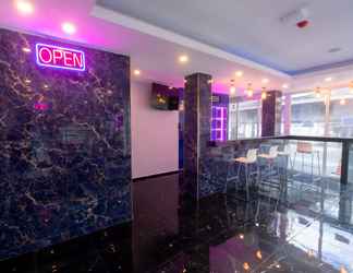 Others 2 Spark Hotel - Mrt Queen Sirikit  Certified